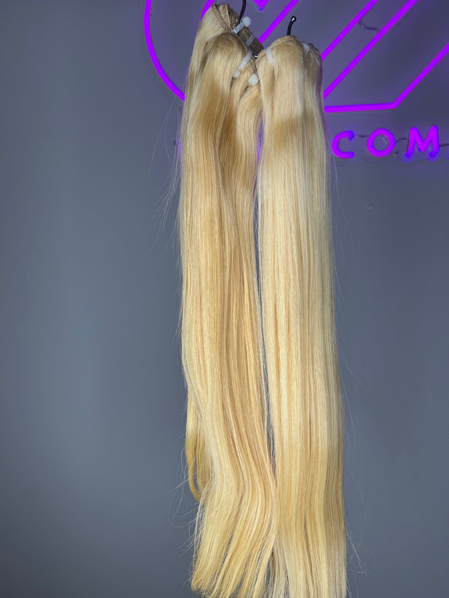 Cambodian Straight (613 blonde)